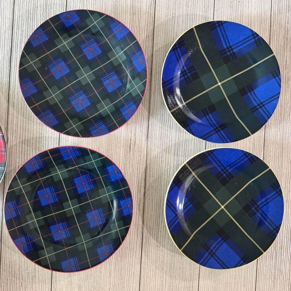 Jeffrey Banks Tartan Plaid Dessert/Salad Plates 7-3/4